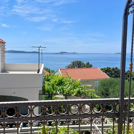 Grbic Apartment Mlini